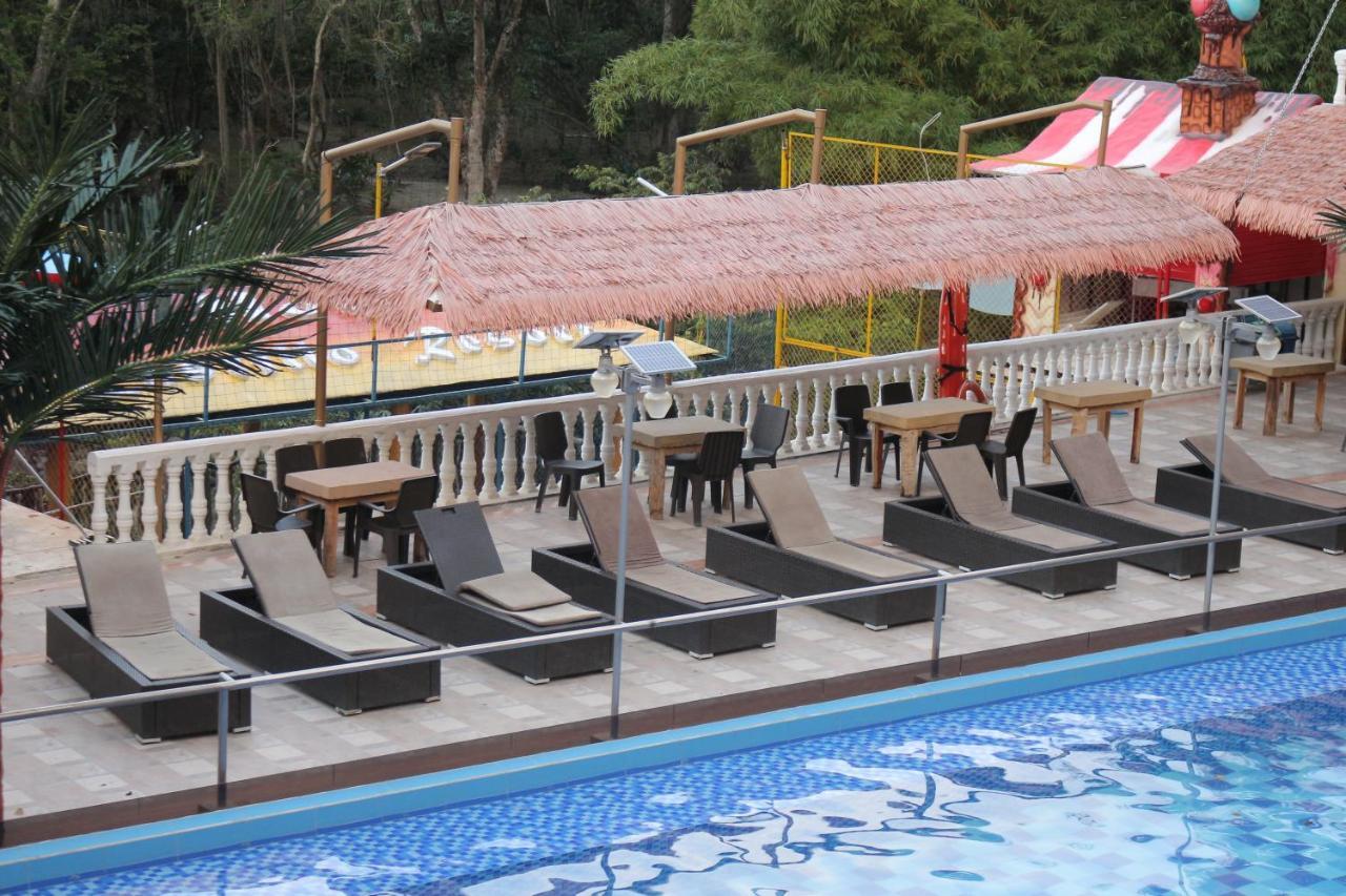 Hotel Castillo Resort Сан-Хиль Экстерьер фото